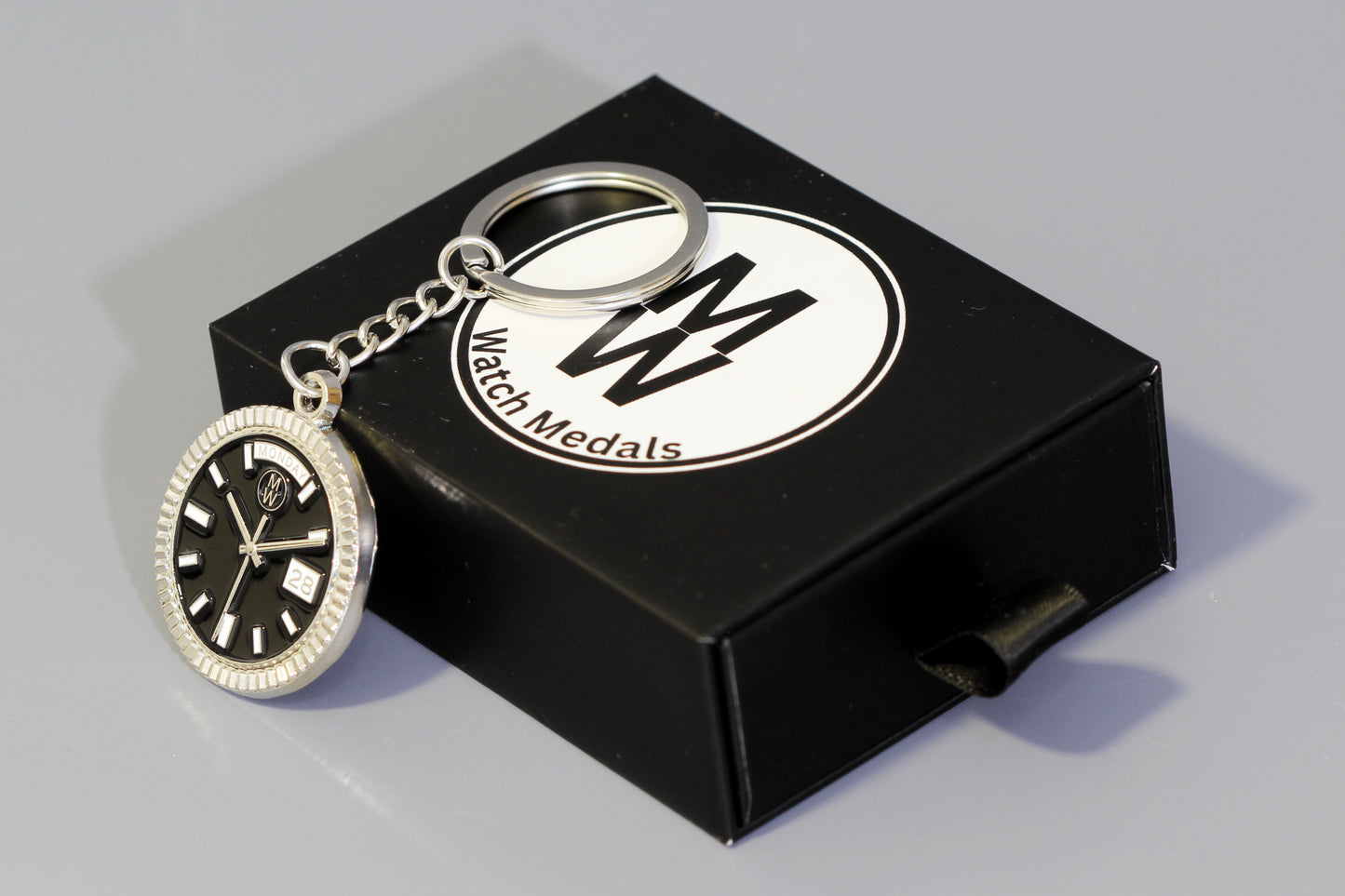 New Collection! Watchmedals PRESIDENTIAL Series Keychain - Silver & Black