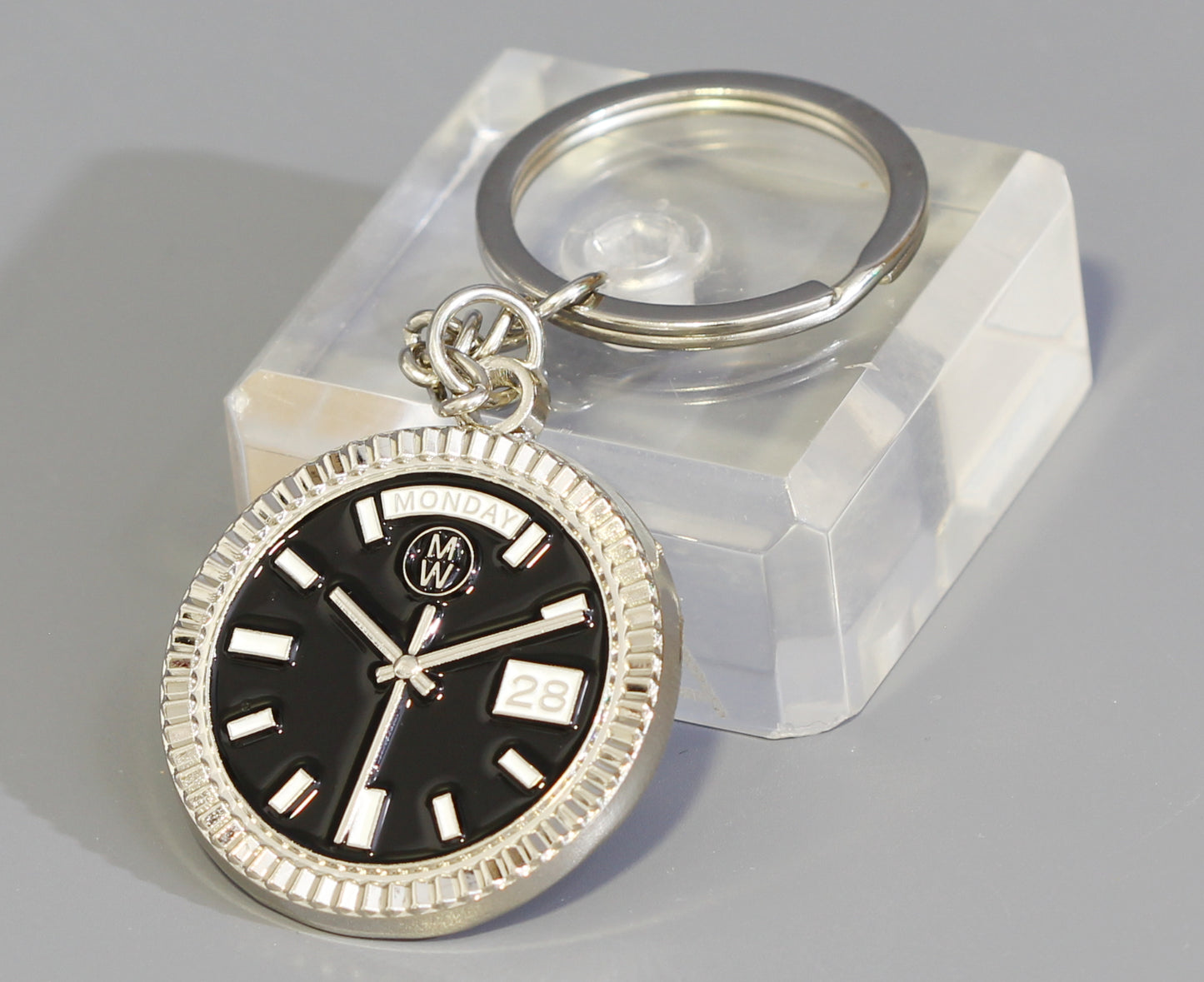 New Collection! Watchmedals PRESIDENTIAL Series Keychain - Silver & Black