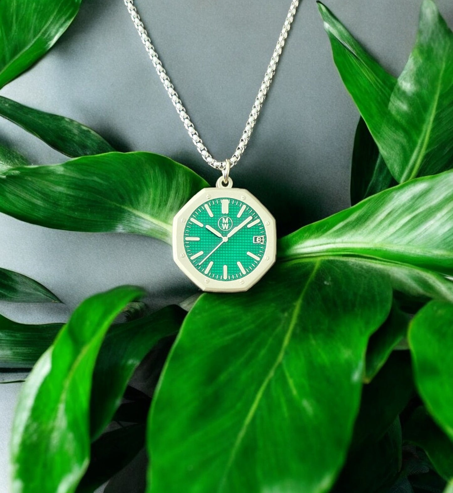 New Watch Design Necklace Pendant ROYALGREEN In Original Watchmedals Box