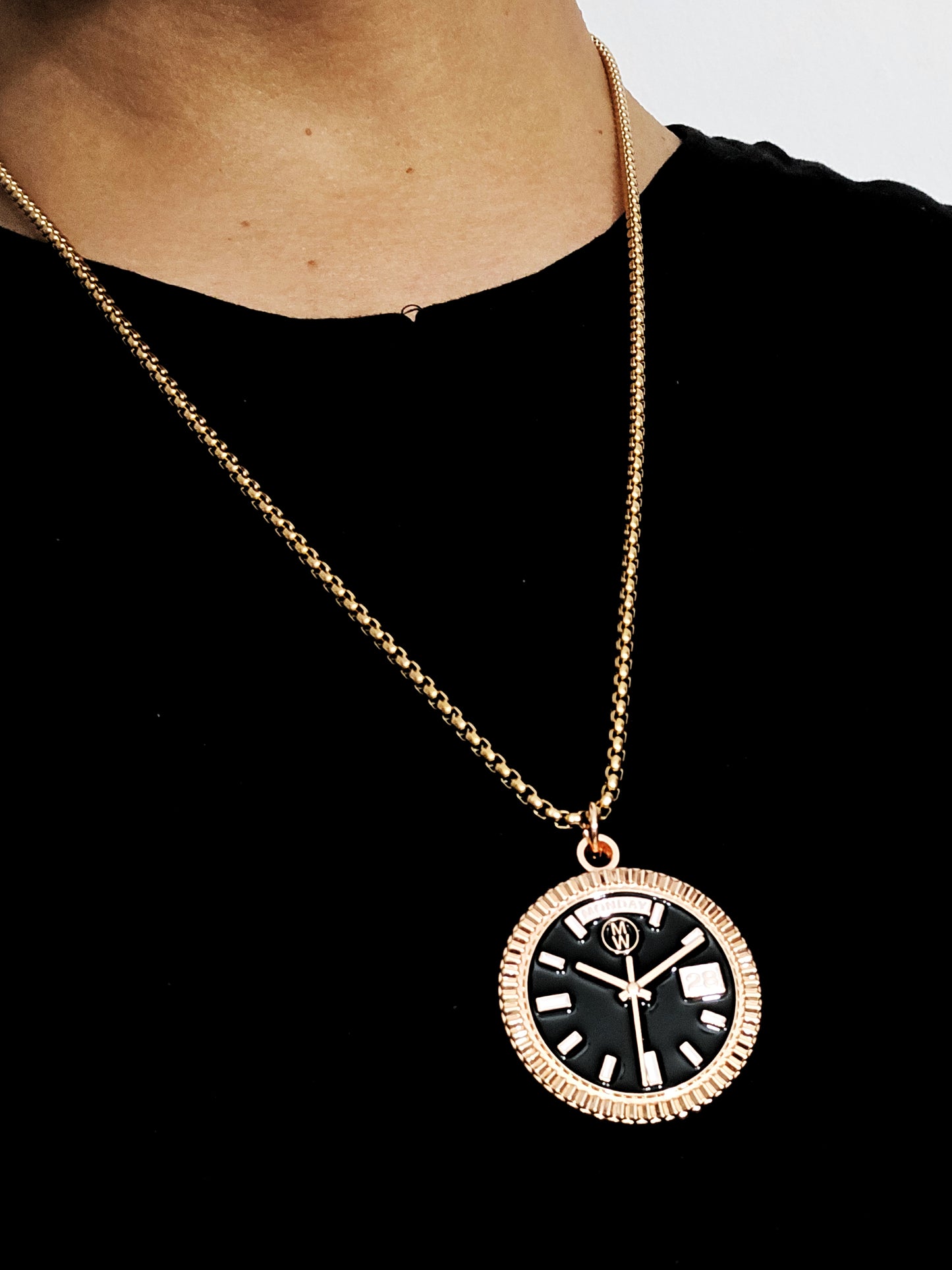 New Collection! Watchmedals PRESIDENTIAL Series Medal Necklace - Rose Gold & Black