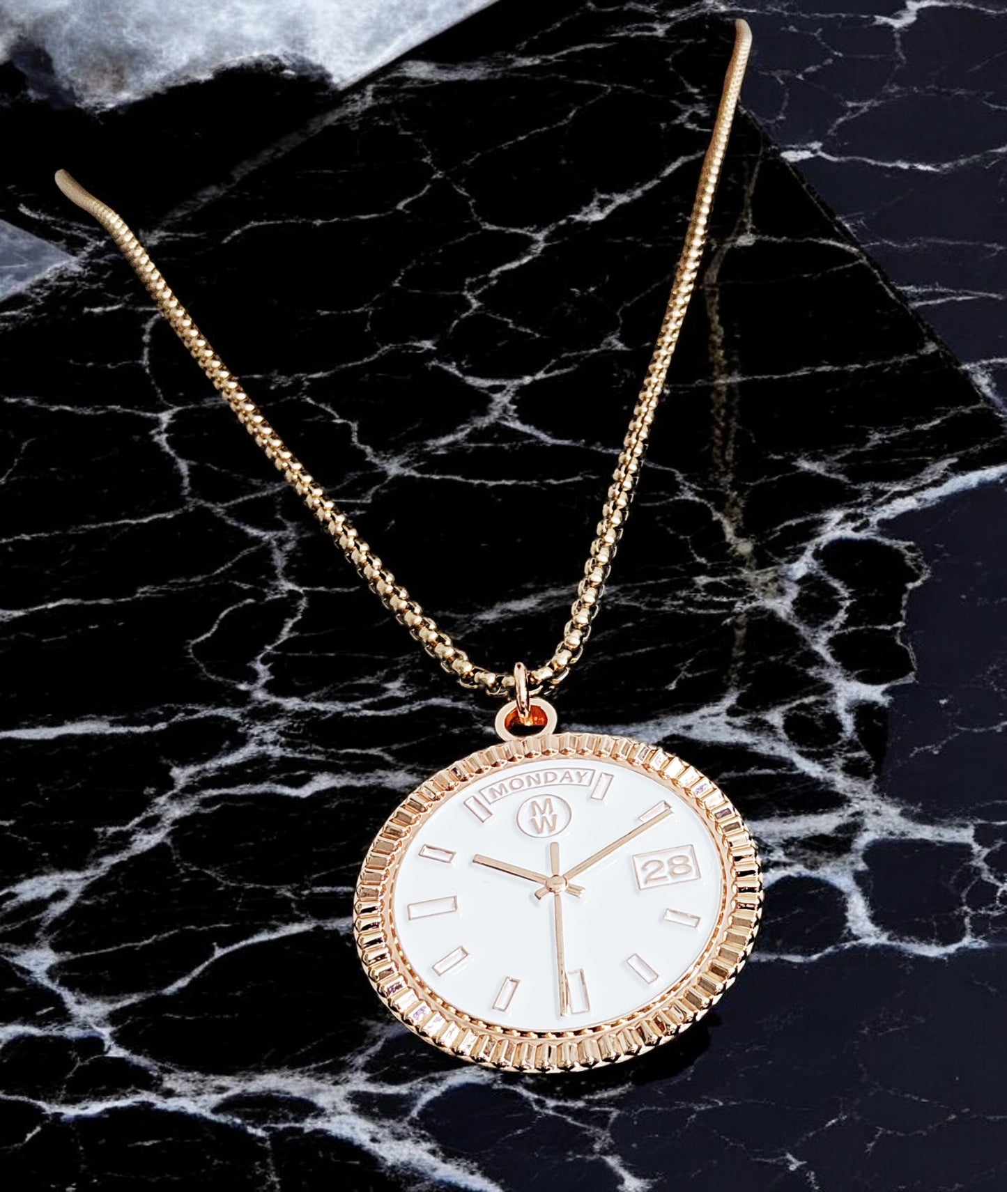 New Collection! Watchmedals PRESIDENTIAL Series Medal Necklace - Rose Gold & White