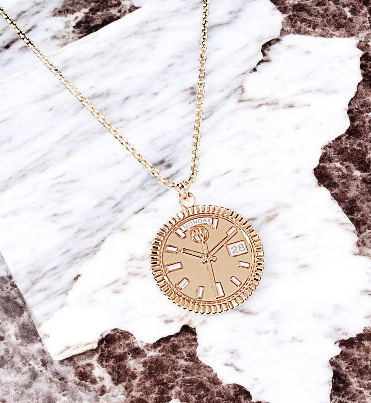 New Collection! Watchmedals PRESIDENTIAL Series Medal Necklace - Rose Gold