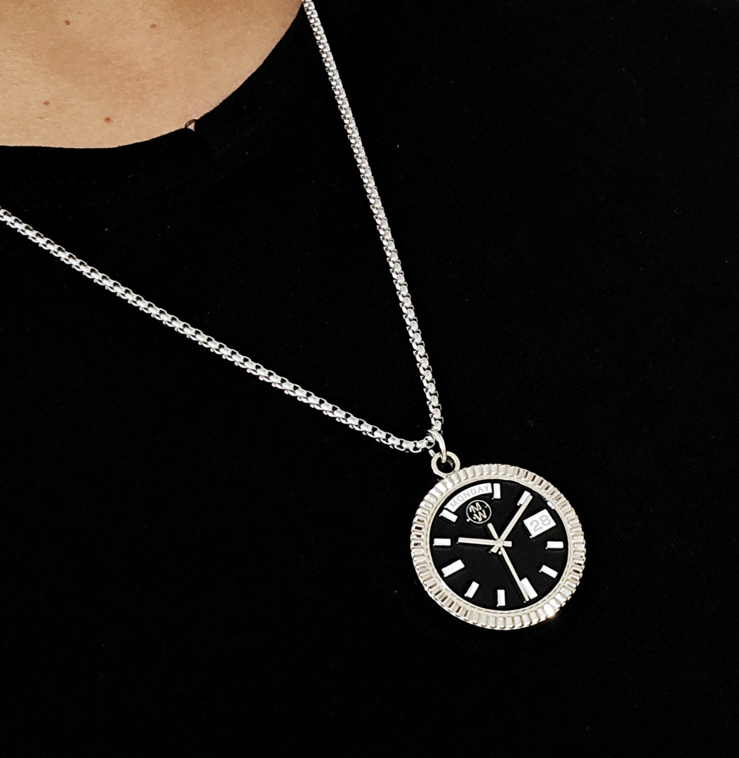 New Collection! Watchmedals PRESIDENTIAL Series Medal Necklace - Silver & Black