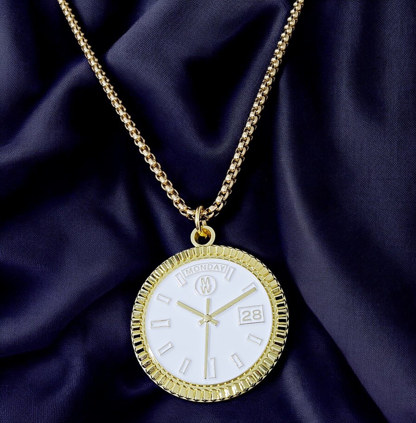 New Collection! Watchmedals PRESIDENTIAL Series Medal Necklace - Yellow Gold & White