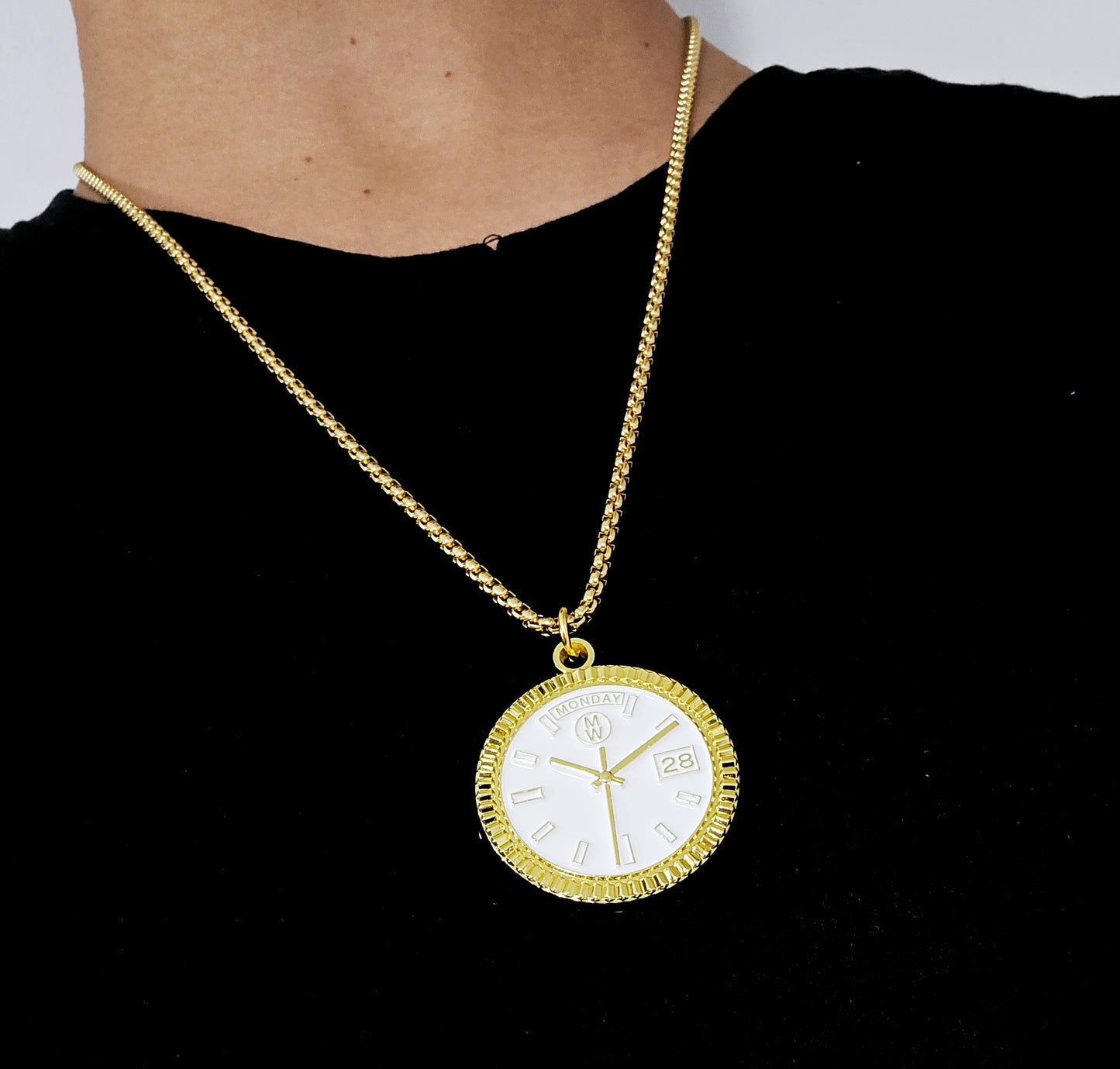 New Collection! Watchmedals PRESIDENTIAL Series Medal Necklace - Yellow Gold & White