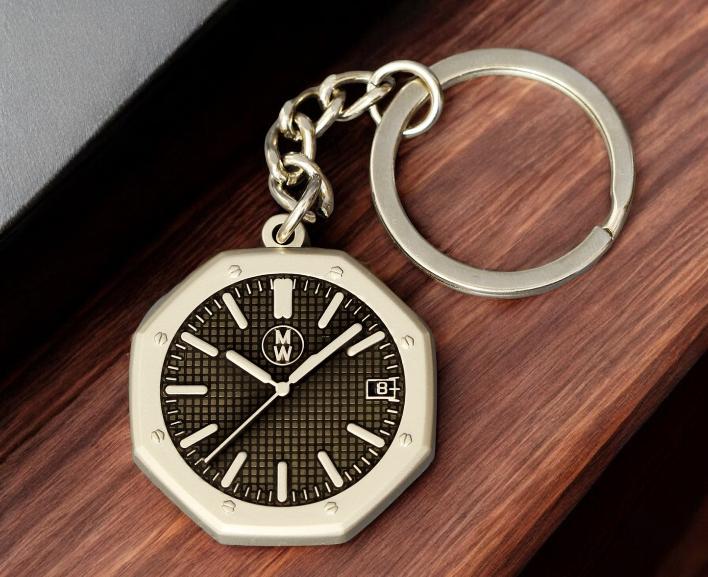 Watchmedals Official "ROYALBLACK" Men's Luxury Watch Design Keychain New In Original Box