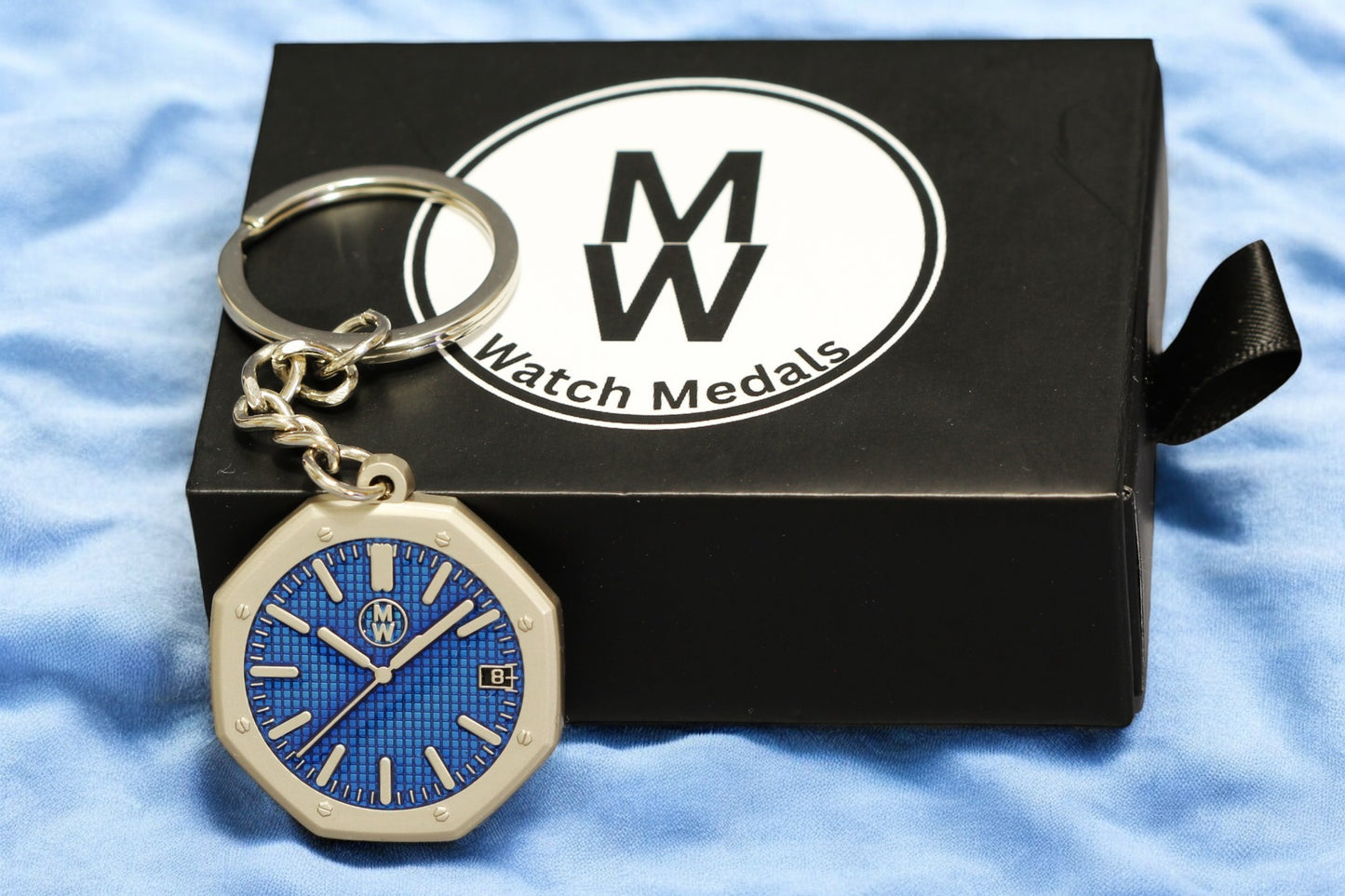 Watchmedals Official "ROYALBLUE" Men's Luxury Watch Design Keychain New In Original Box