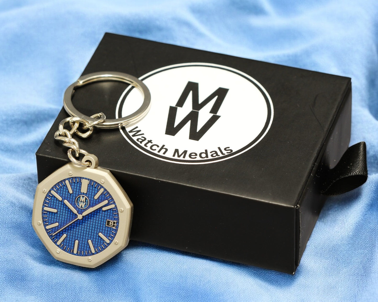 Watchmedals Official "ROYALBLUE" Men's Luxury Watch Design Keychain New In Original Box