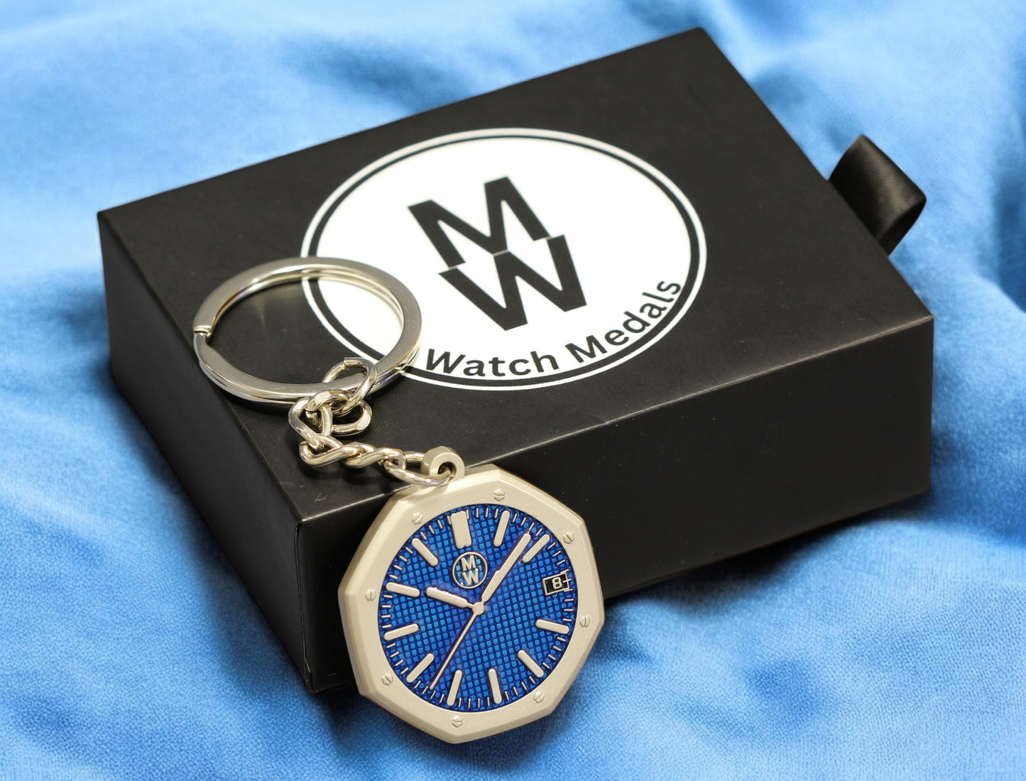 Watchmedals Official "ROYALBLUE" Men's Luxury Watch Design Keychain New In Original Box