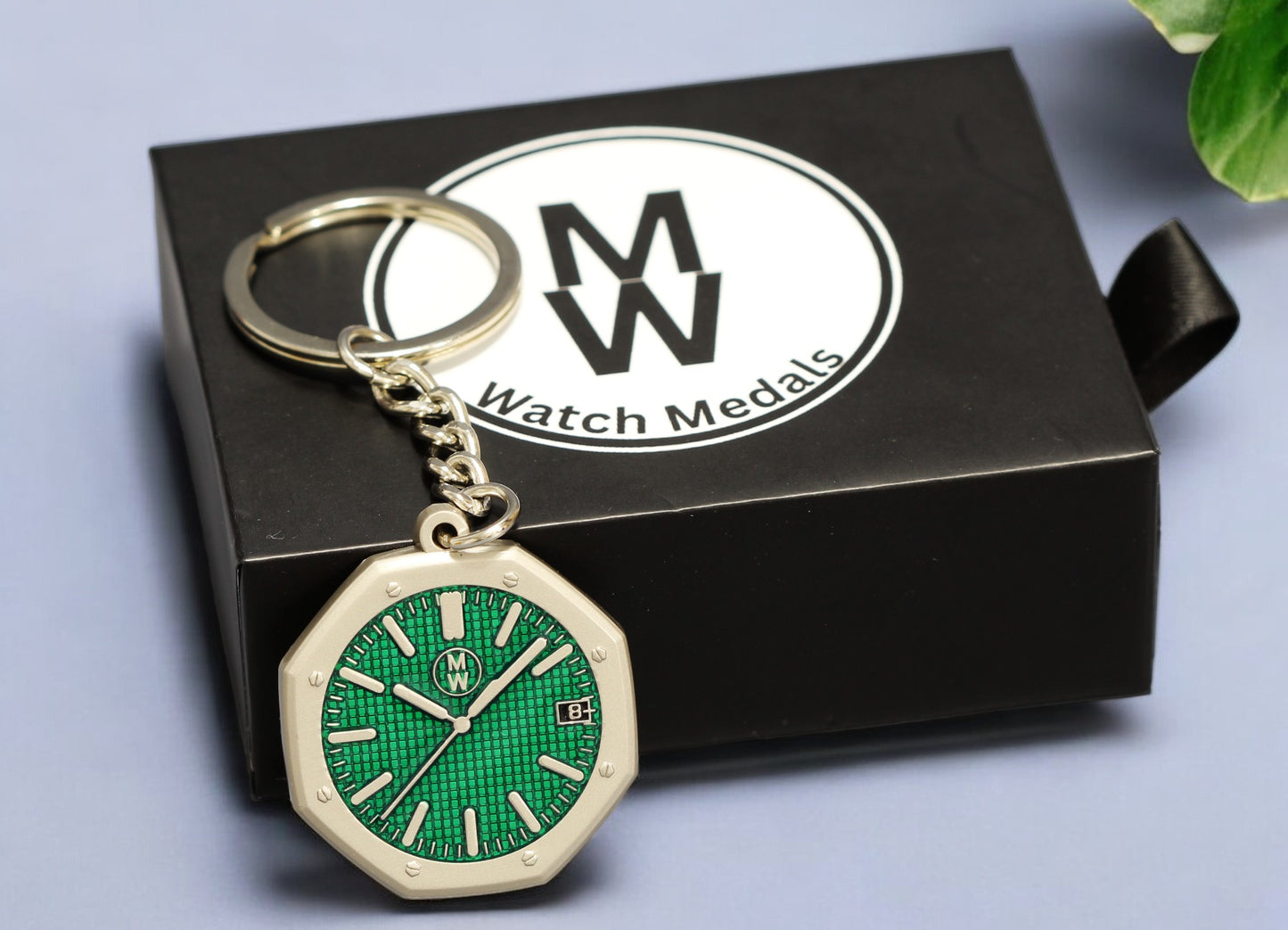 Watchmedals Official "ROYALGREEN" Men's Luxury Watch Design Keychain New In Original Box