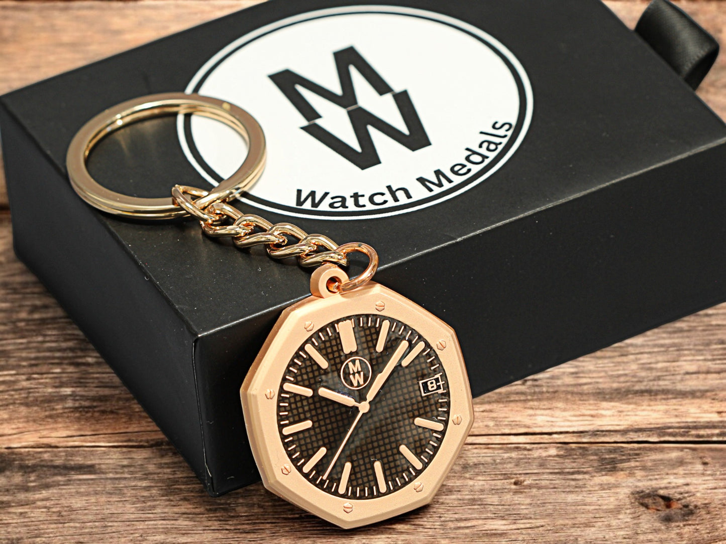 Watchmedals Official "ROSEROYALBLACK" Men's Luxury Watch Design Keychain New In Original Box