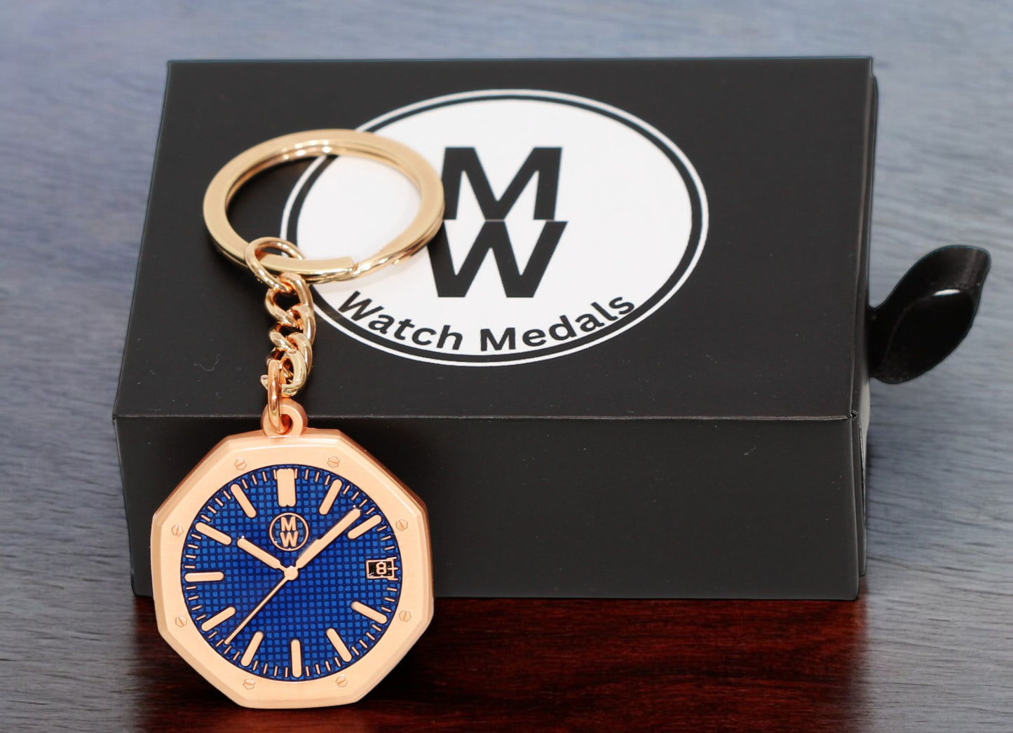 Watchmedals Official "ROSEROYALGREEN" Men's Luxury Watch Design Keychain New In Original Box