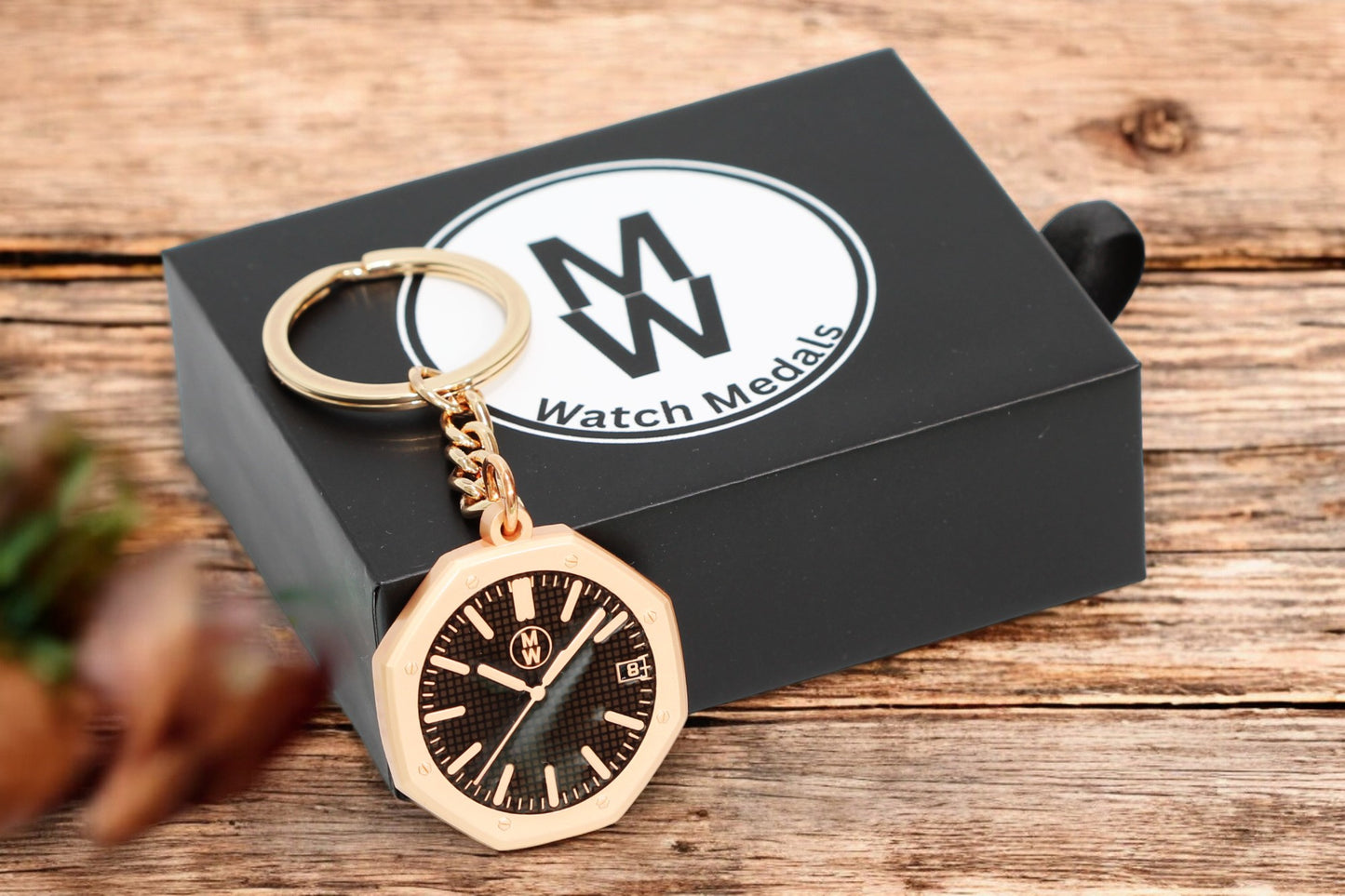 Watchmedals Official "ROSEROYALBLACK" Men's Luxury Watch Design Keychain New In Original Box