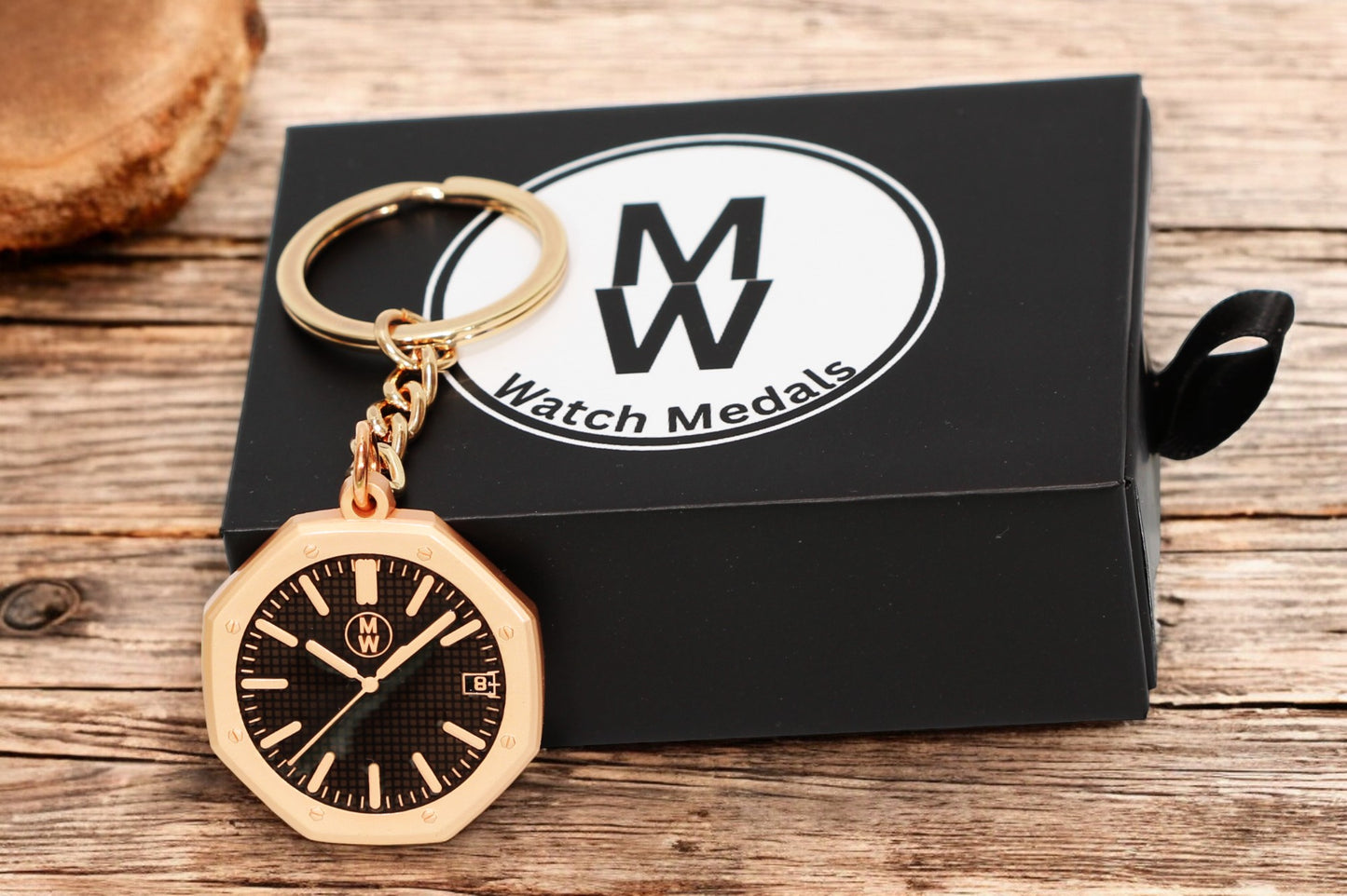 Watchmedals Official "ROSEROYALBLACK" Men's Luxury Watch Design Keychain New In Original Box