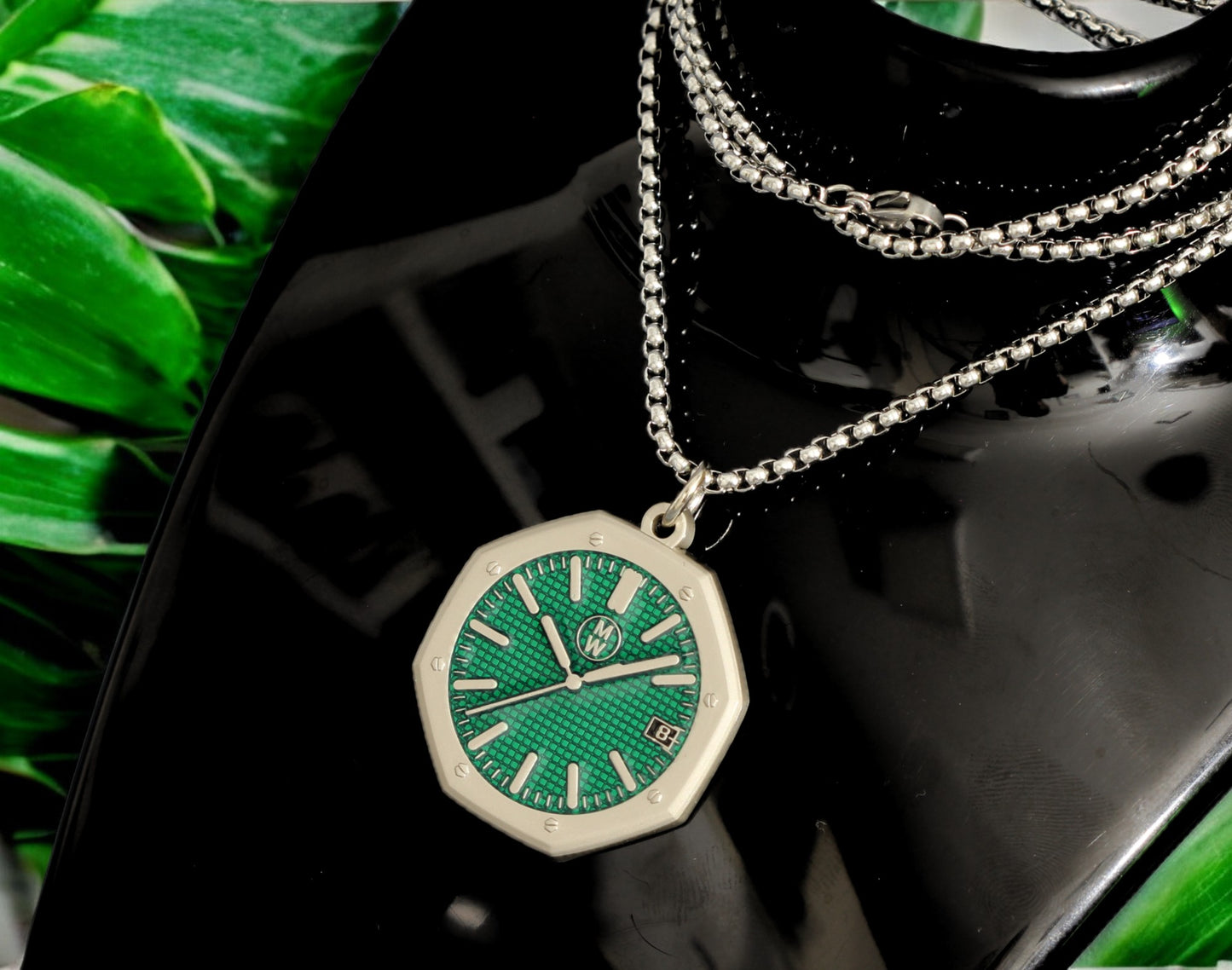 New Watch Design Necklace Pendant ROYALGREEN In Original Watchmedals Box