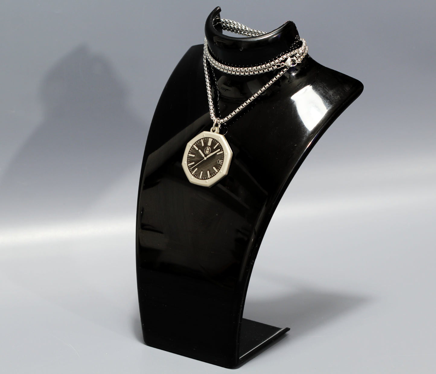 New Watch Design Necklace Pendant ROYALBLACK In Original Watchmedals Box