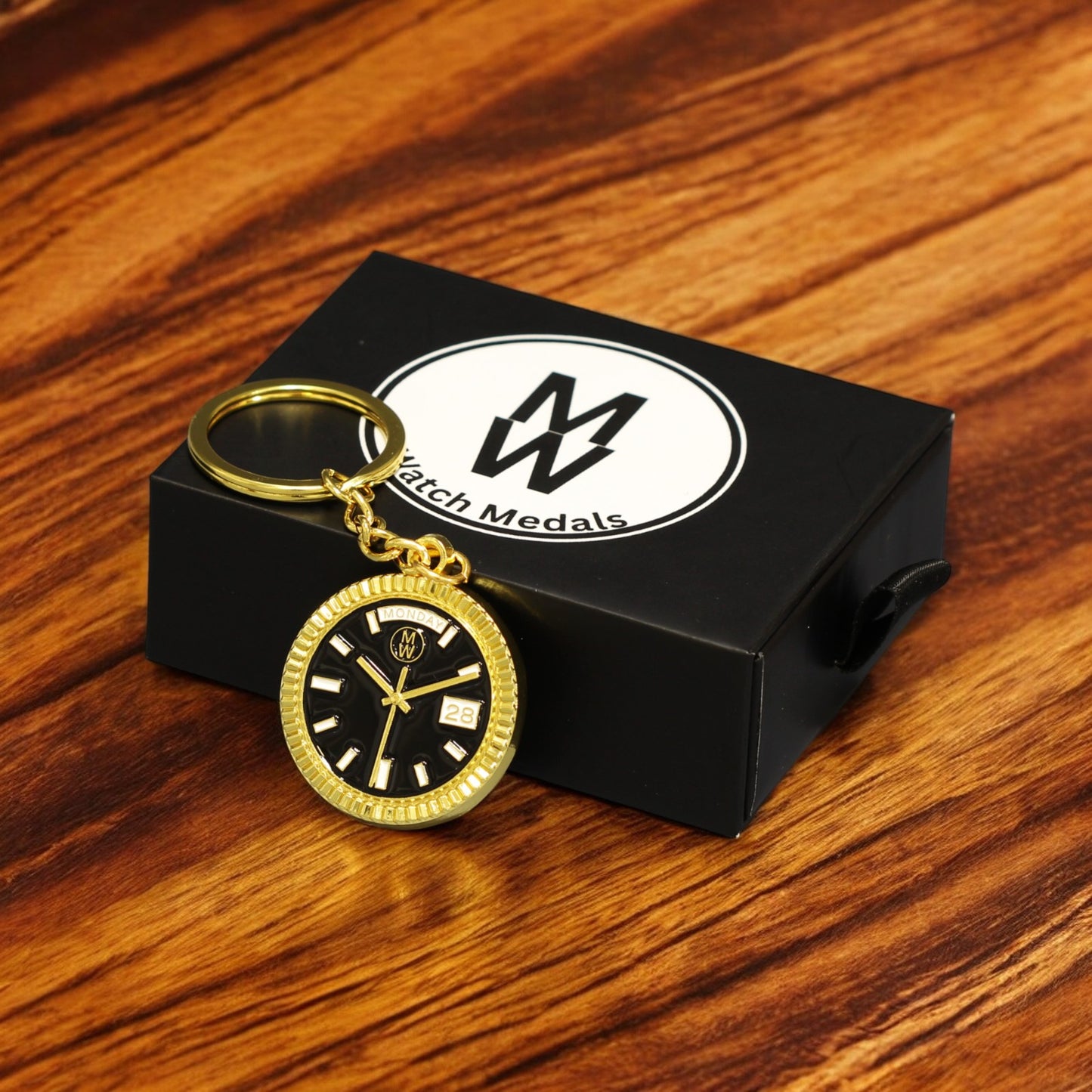 New Collection! Watchmedals PRESIDENTIAL Series Keychain BLACK & GOLD