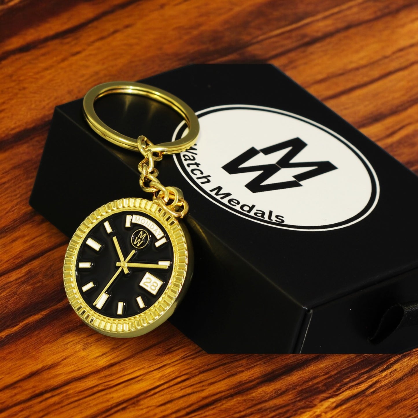 New Collection! Watchmedals PRESIDENTIAL Series Keychain BLACK & GOLD