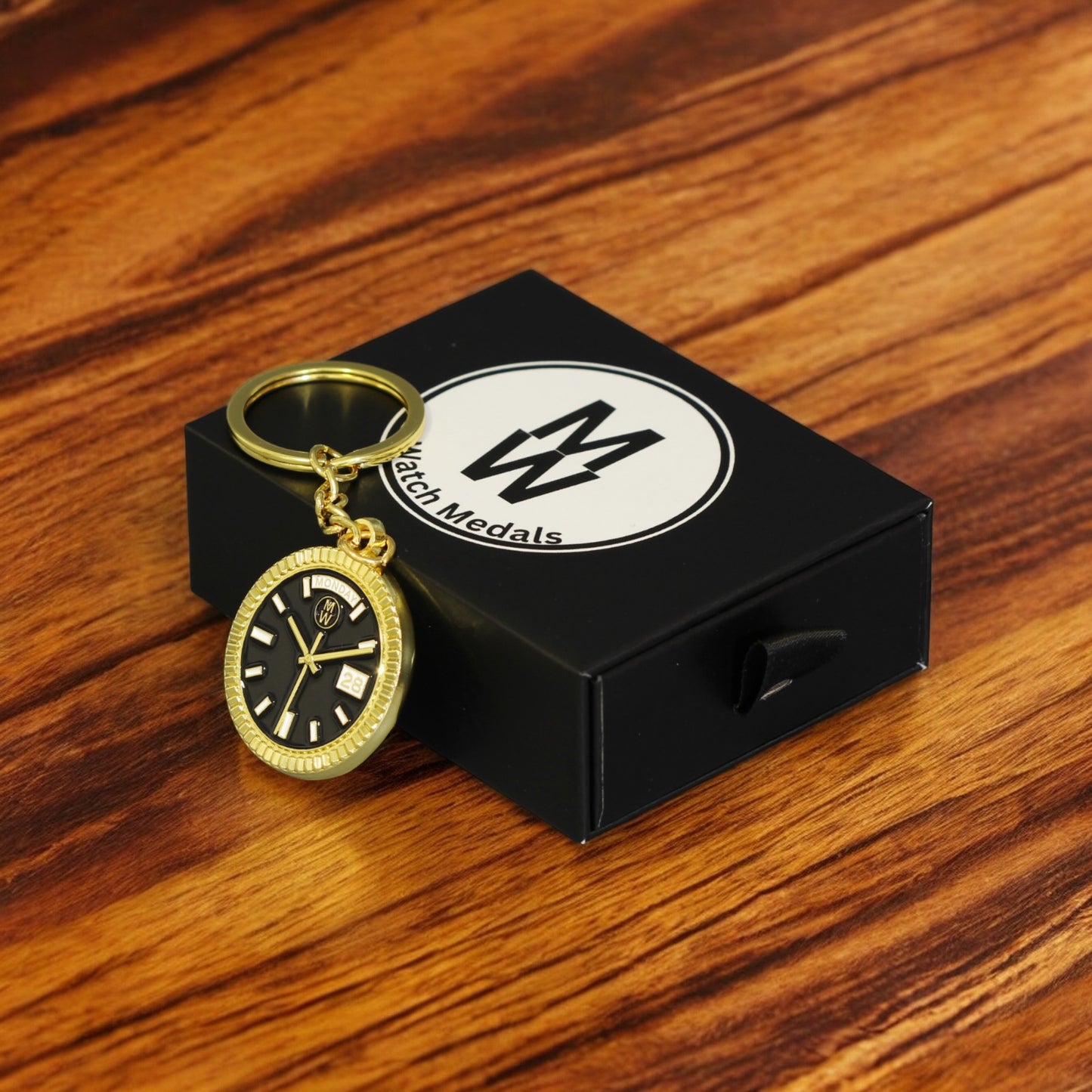 New Collection! Watchmedals PRESIDENTIAL Series Keychain BLACK & GOLD