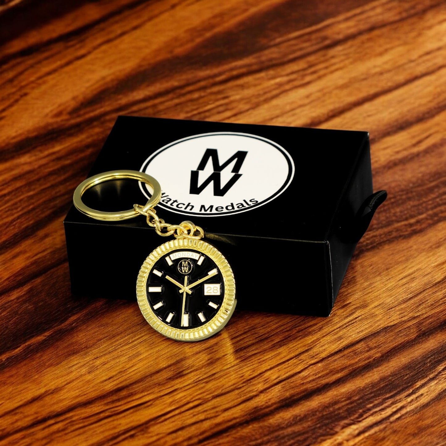 New Collection! Watchmedals PRESIDENTIAL Series Keychain BLACK & GOLD