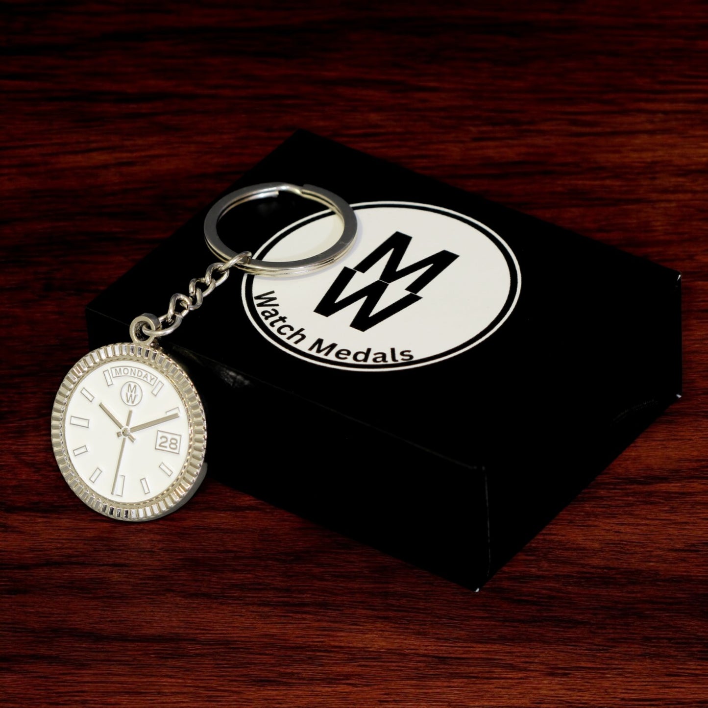 New Collection! Watchmedals PRESIDENTIAL Series Keychain SILVER & BLACK