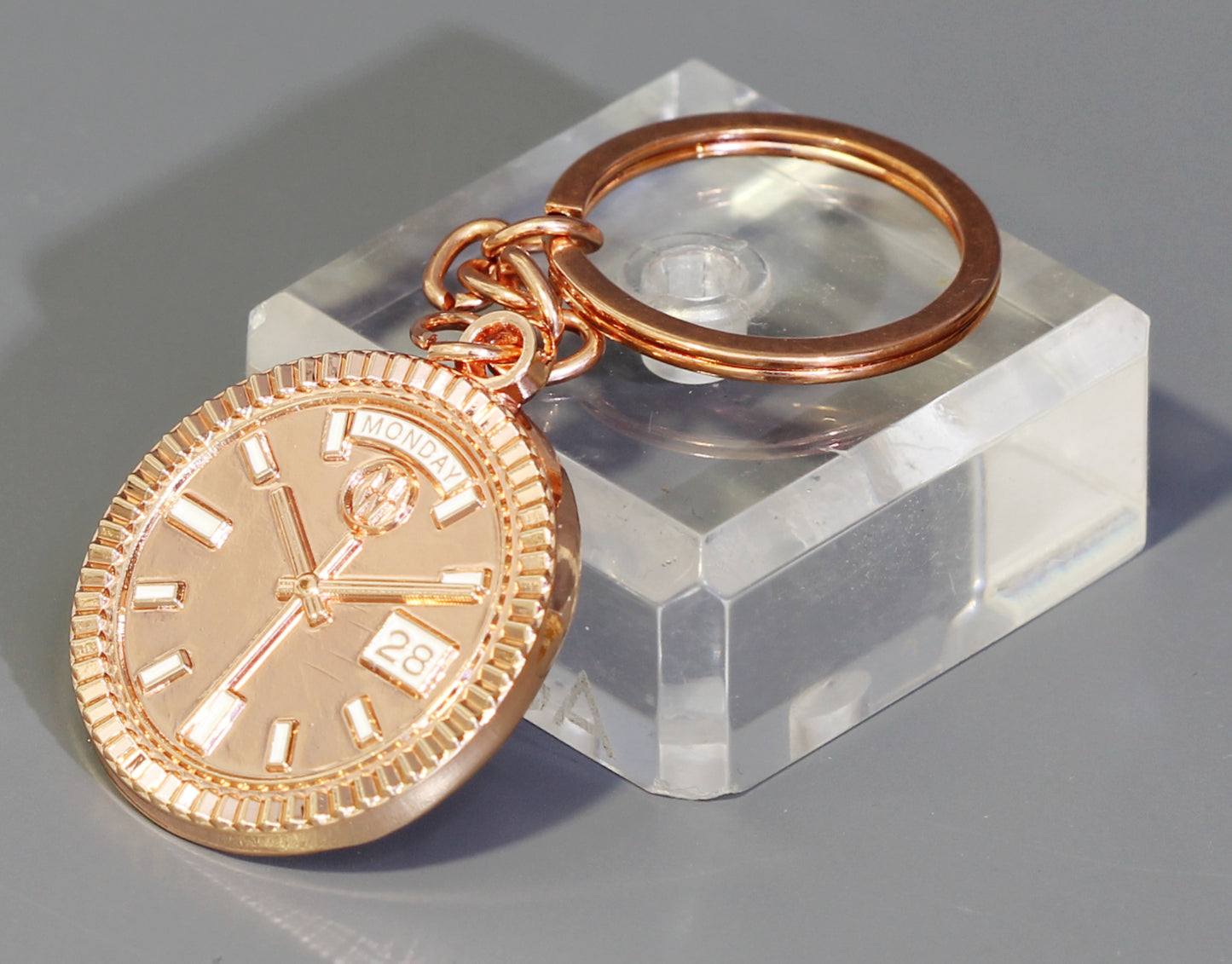 New Collection! Watchmedals PRESIDENTIAL Series Keychain - Rose Gold