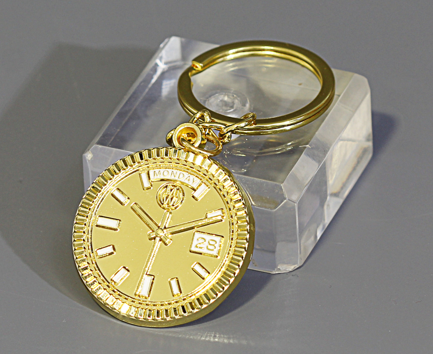 New Collection! Watchmedals PRESIDENTIAL Series Keychain - Yellow Gold