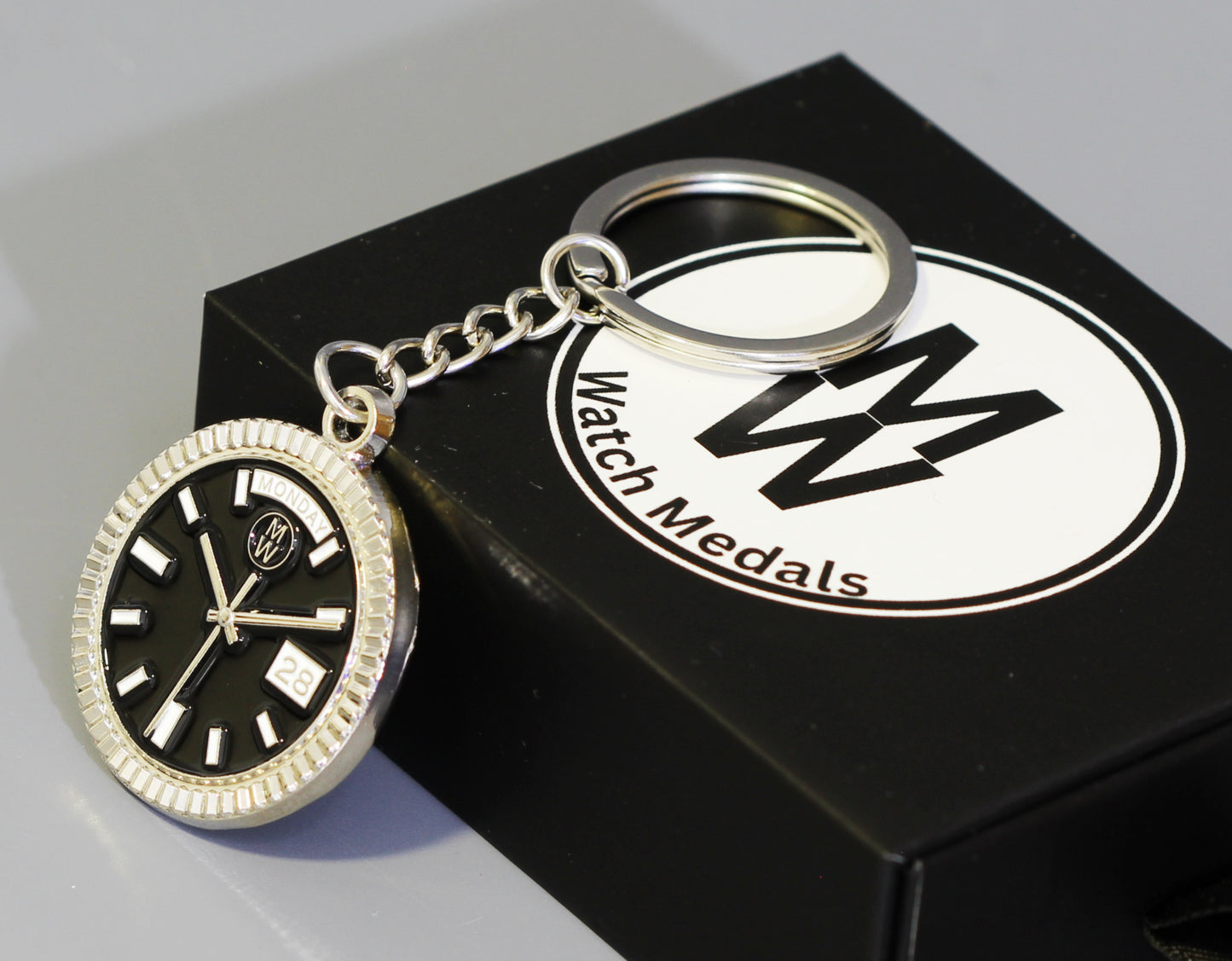 New Collection! Watchmedals PRESIDENTIAL Series Keychain - Silver & Black