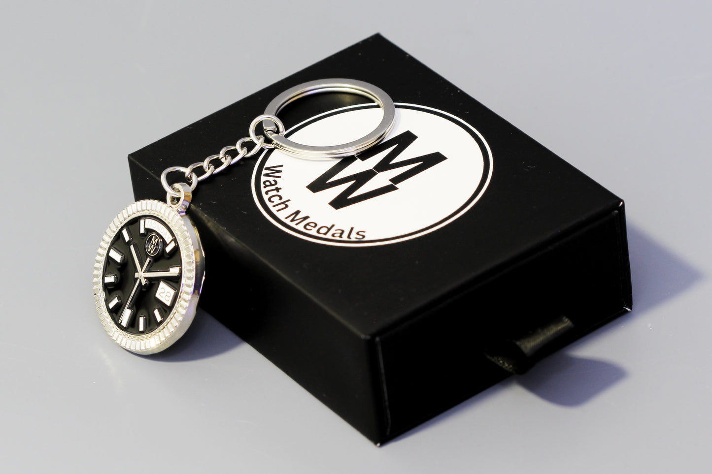 New Collection! Watchmedals PRESIDENTIAL Series Keychain - Silver & Black