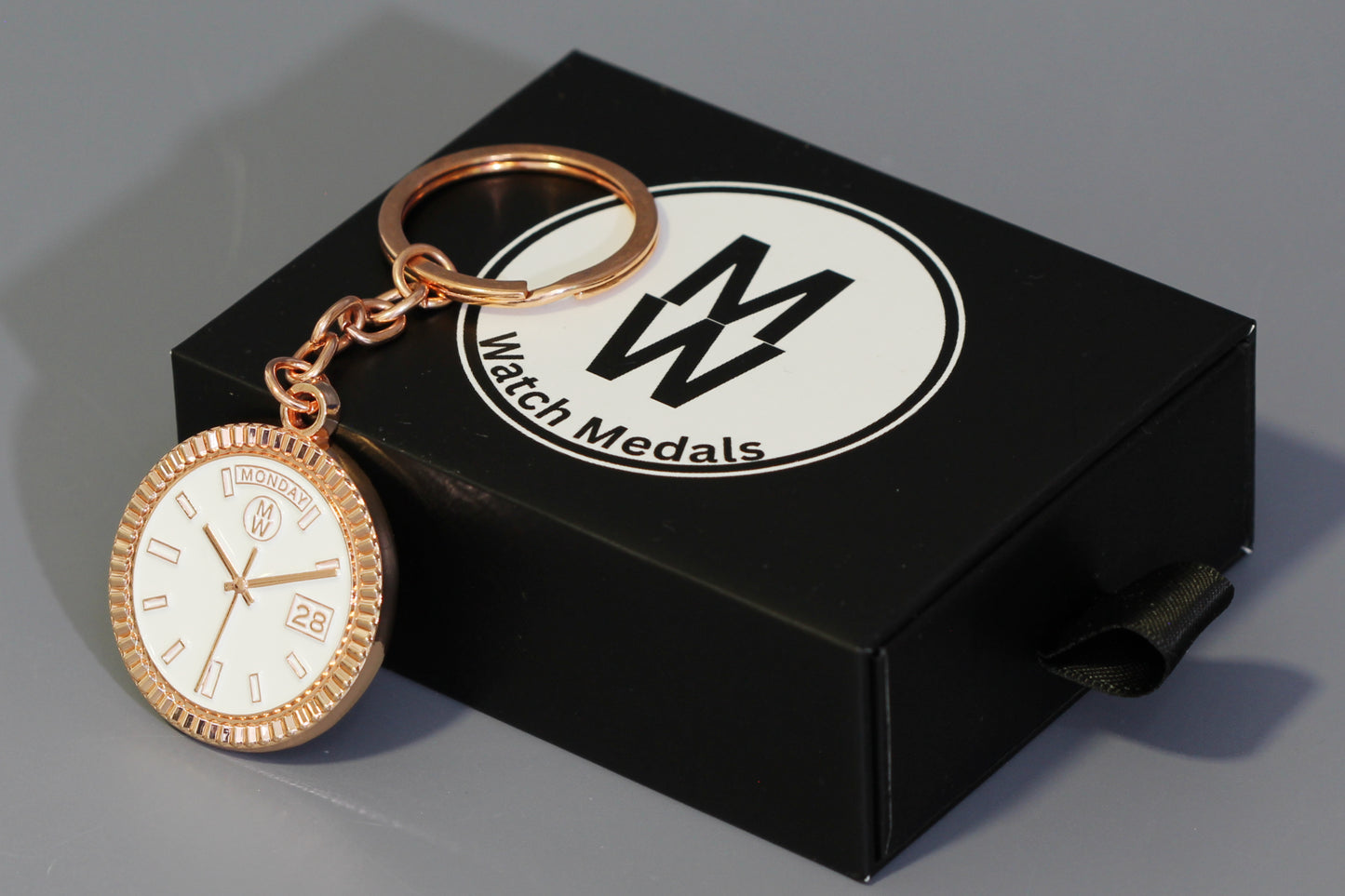 New Collection! Watchmedals PRESIDENTIAL Series Keychain - Rose Gold & White