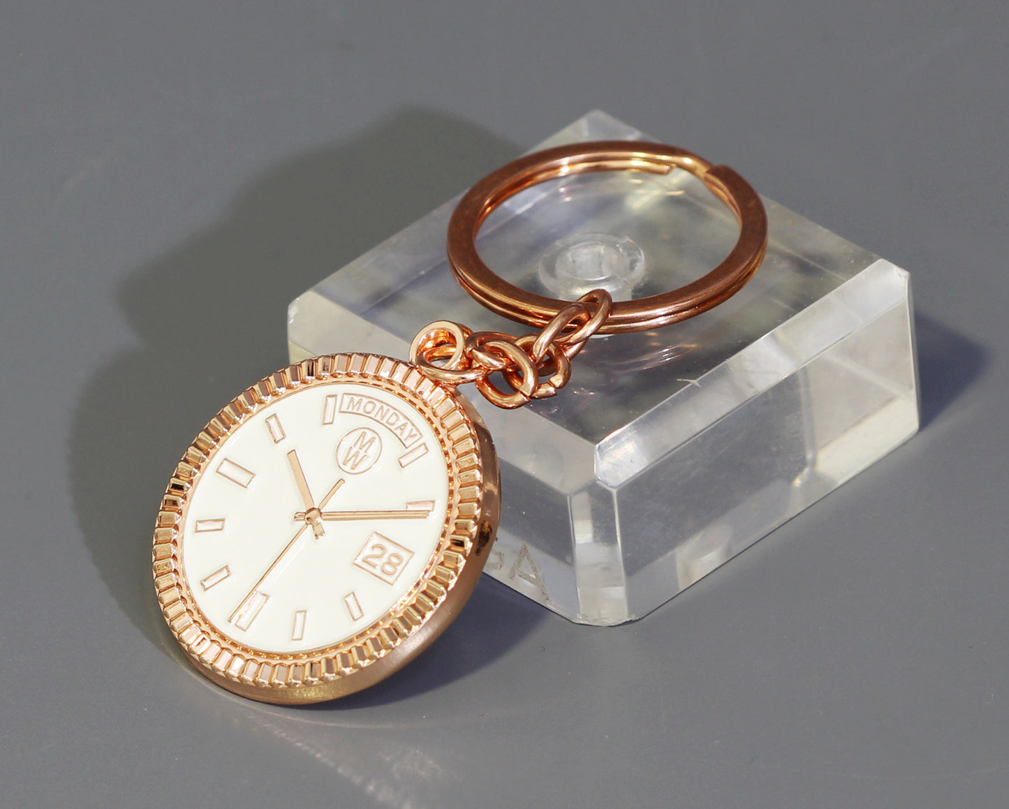 New Collection! Watchmedals PRESIDENTIAL Series Keychain - Rose Gold & White