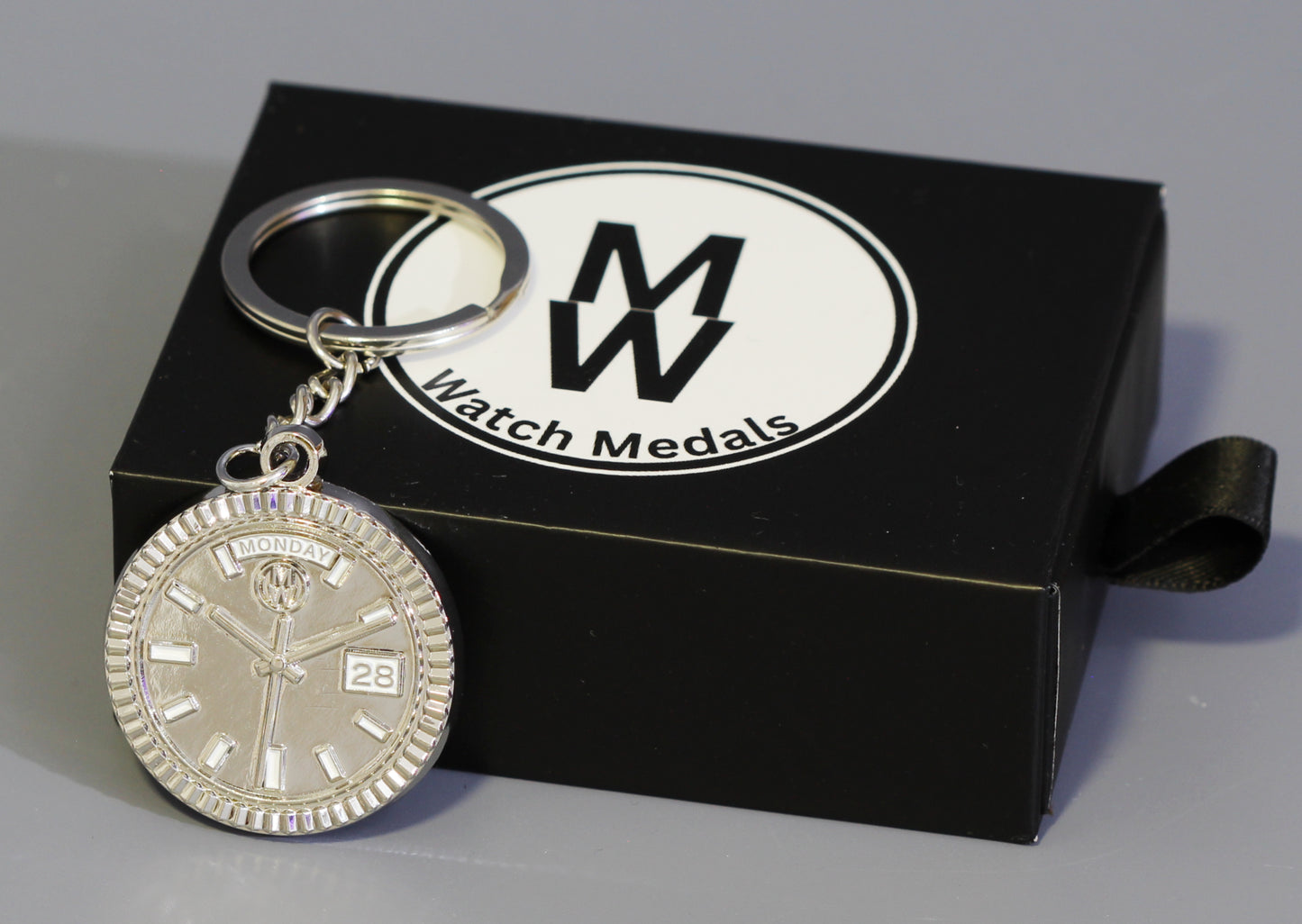 New Collection! Watchmedals PRESIDENTIAL Series Keychain - Silver