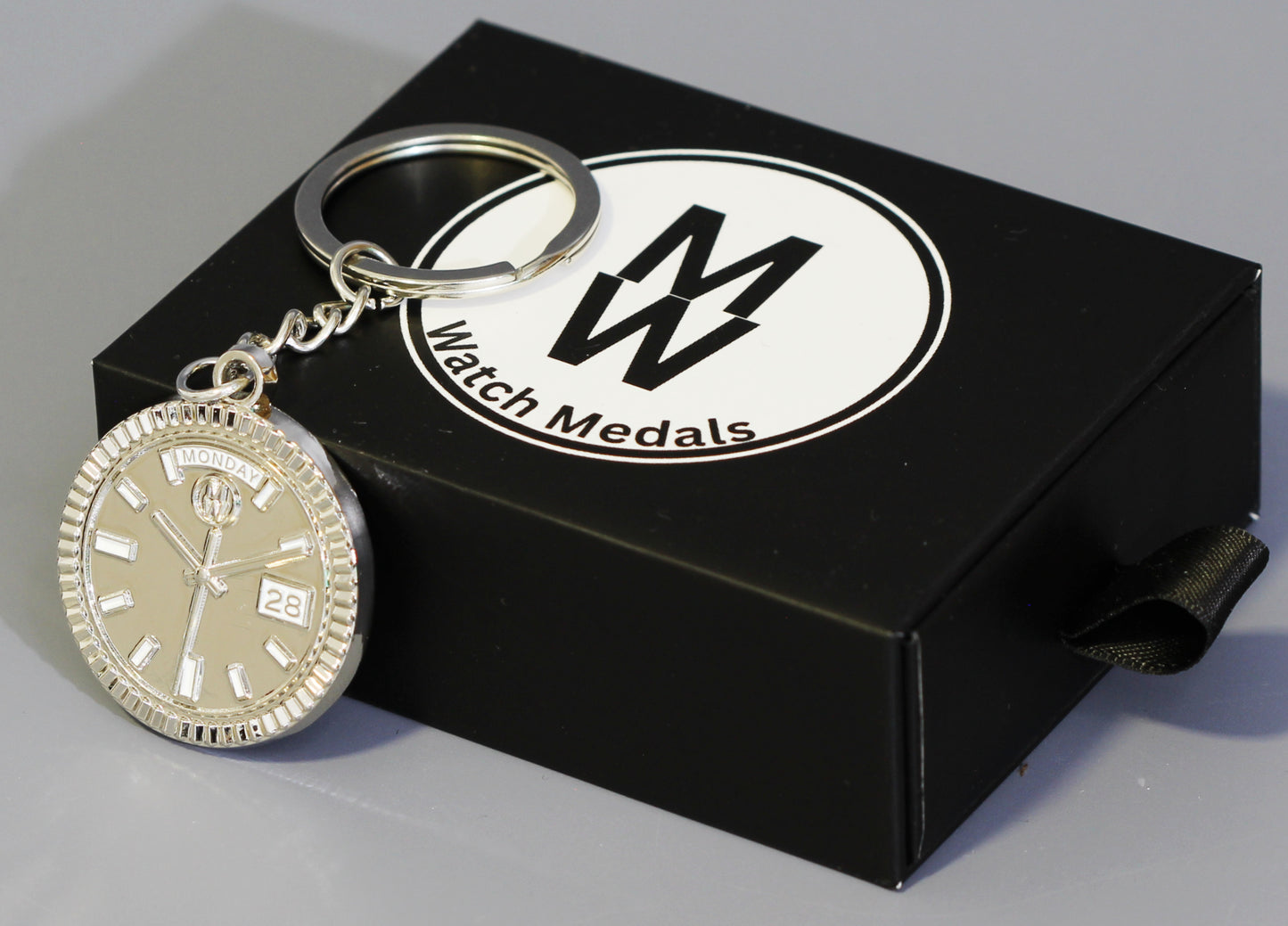 New Collection! Watchmedals PRESIDENTIAL Series Keychain - Silver