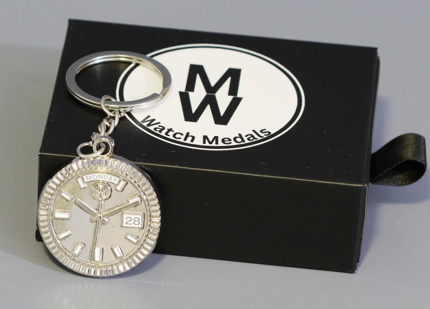 New Collection! Watchmedals PRESIDENTIAL Series Keychain - Silver