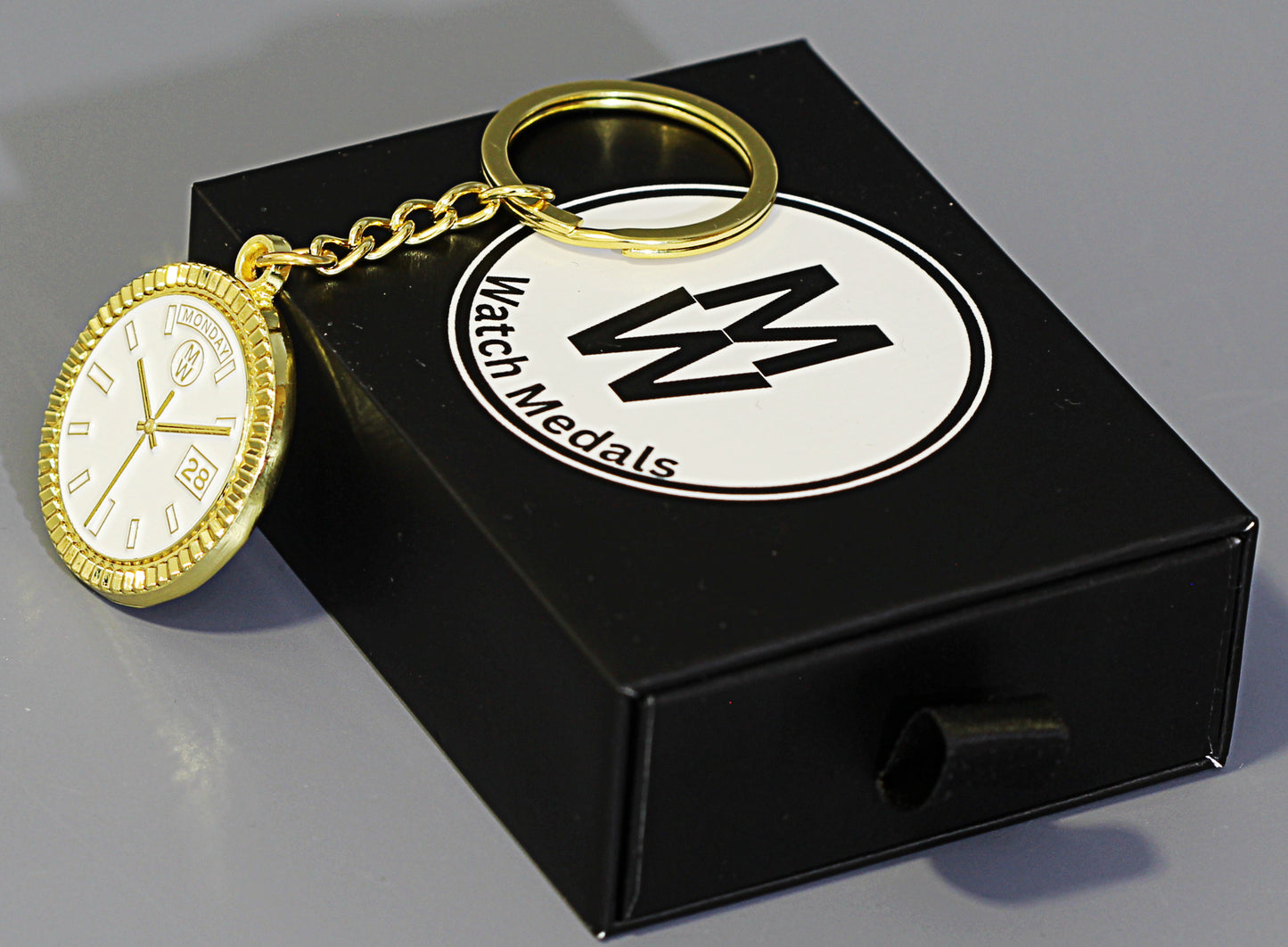 New Collection! Watchmedals PRESIDENTIAL Series Keychain - Yellow Gold & White