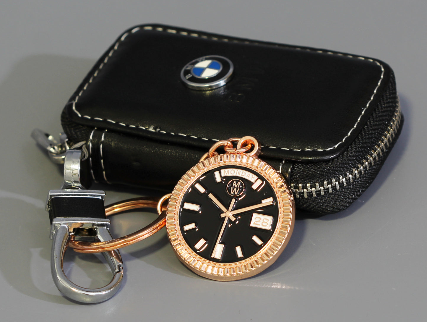 New Collection! Watchmedals PRESIDENTIAL Series Keychain - Rose Gold & Black