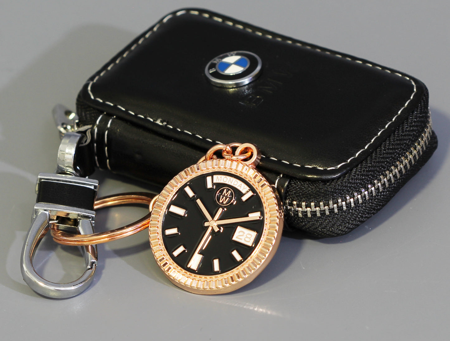 New Collection! Watchmedals PRESIDENTIAL Series Keychain - Rose Gold & Black