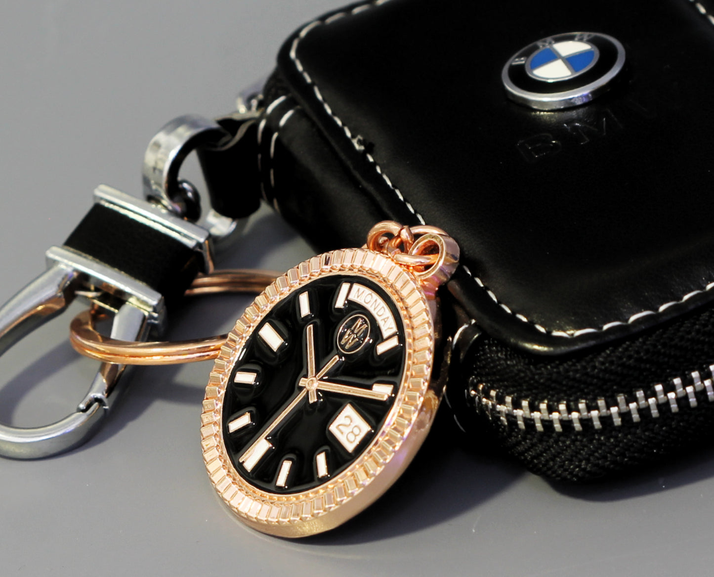 New Collection! Watchmedals PRESIDENTIAL Series Keychain - Rose Gold & Black