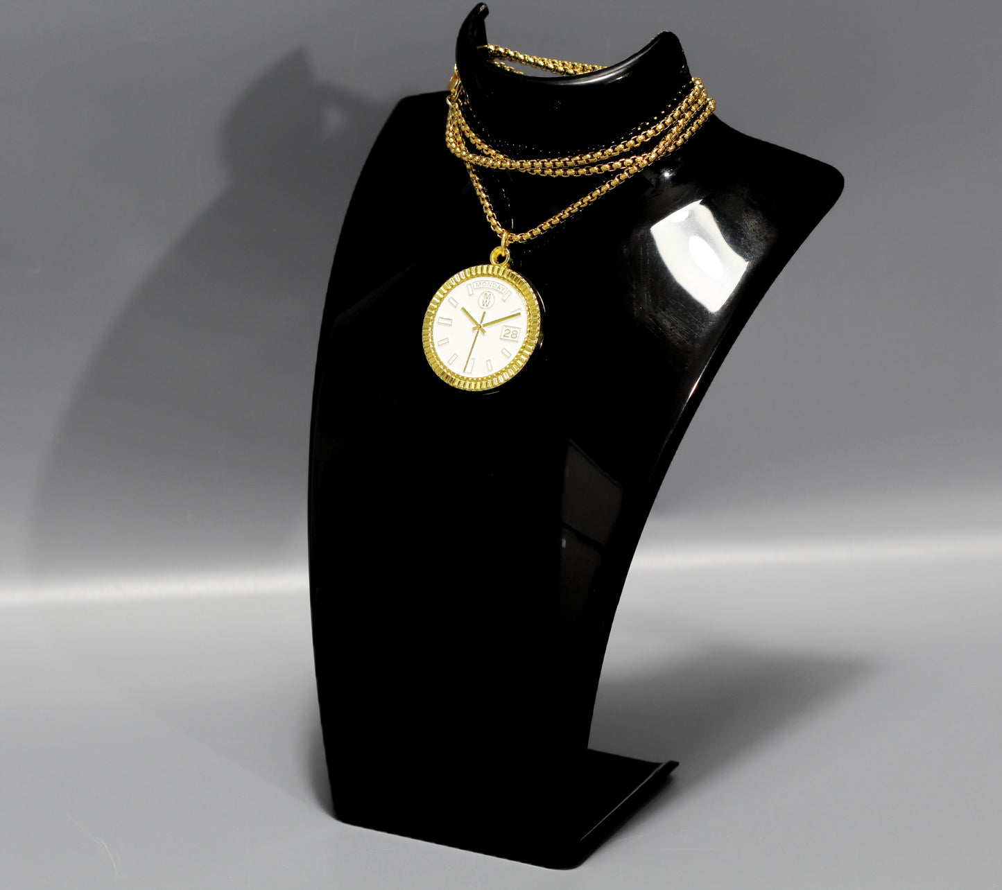 New Collection! Watchmedals PRESIDENTIAL Series Medal Necklace - Yellow Gold & White