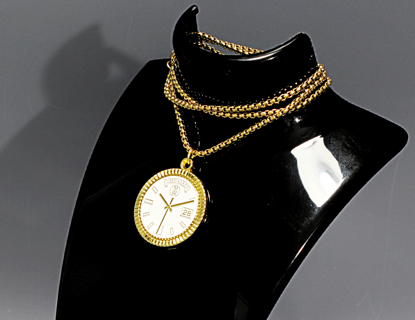 New Collection! Watchmedals PRESIDENTIAL Series Medal Necklace - Yellow Gold & White