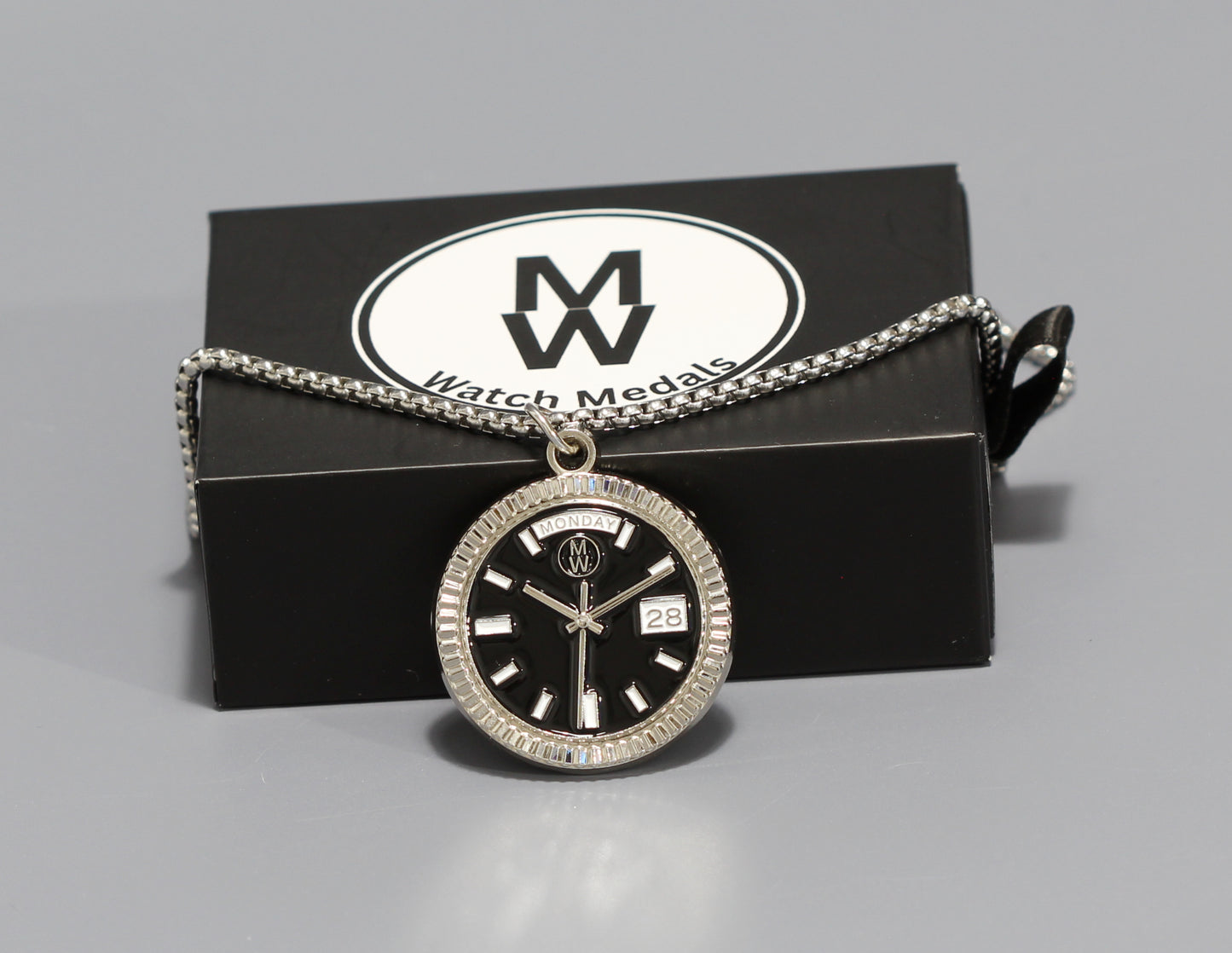 New Collection! Watchmedals PRESIDENTIAL Series Medal Necklace - Silver & Black