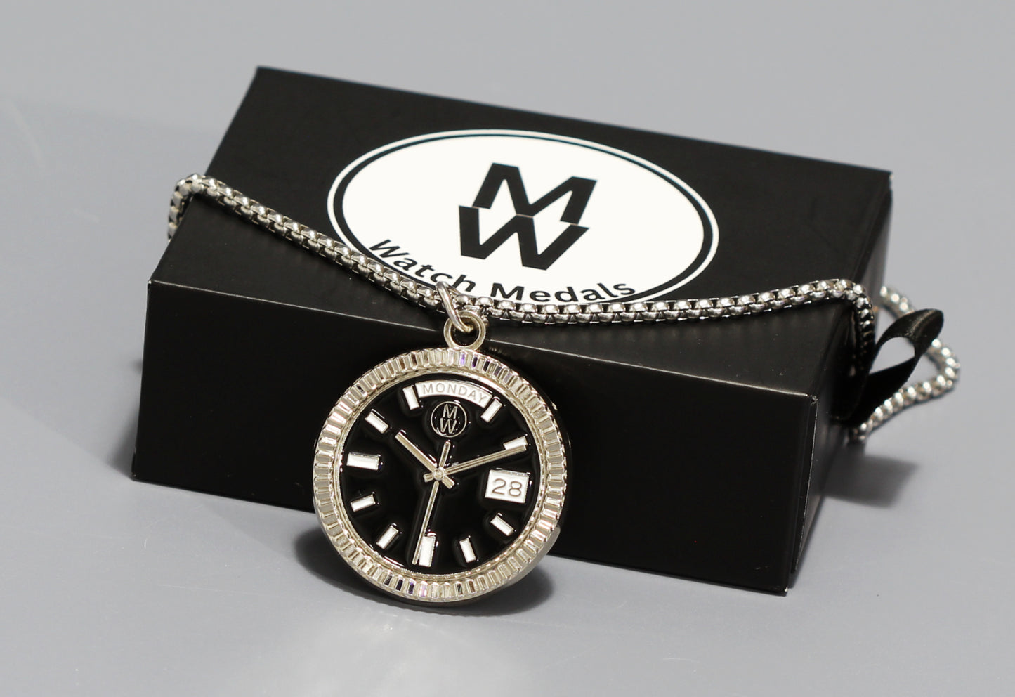 New Collection! Watchmedals PRESIDENTIAL Series Medal Necklace - Silver & Black