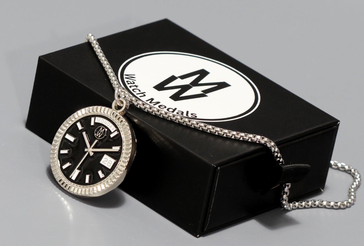 New Collection! Watchmedals PRESIDENTIAL Series Medal Necklace - Silver & Black