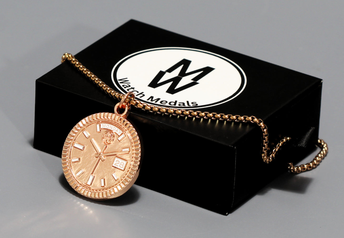 New Collection! Watchmedals PRESIDENTIAL Series Medal Necklace - Rose Gold