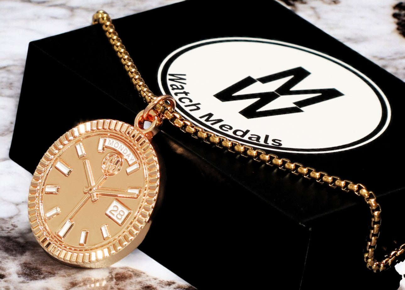 New Collection! Watchmedals PRESIDENTIAL Series Medal Necklace - Rose Gold