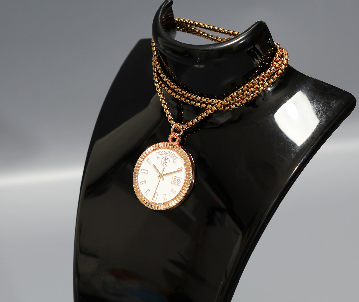 New Collection! Watchmedals PRESIDENTIAL Series Medal Necklace - Rose Gold & White