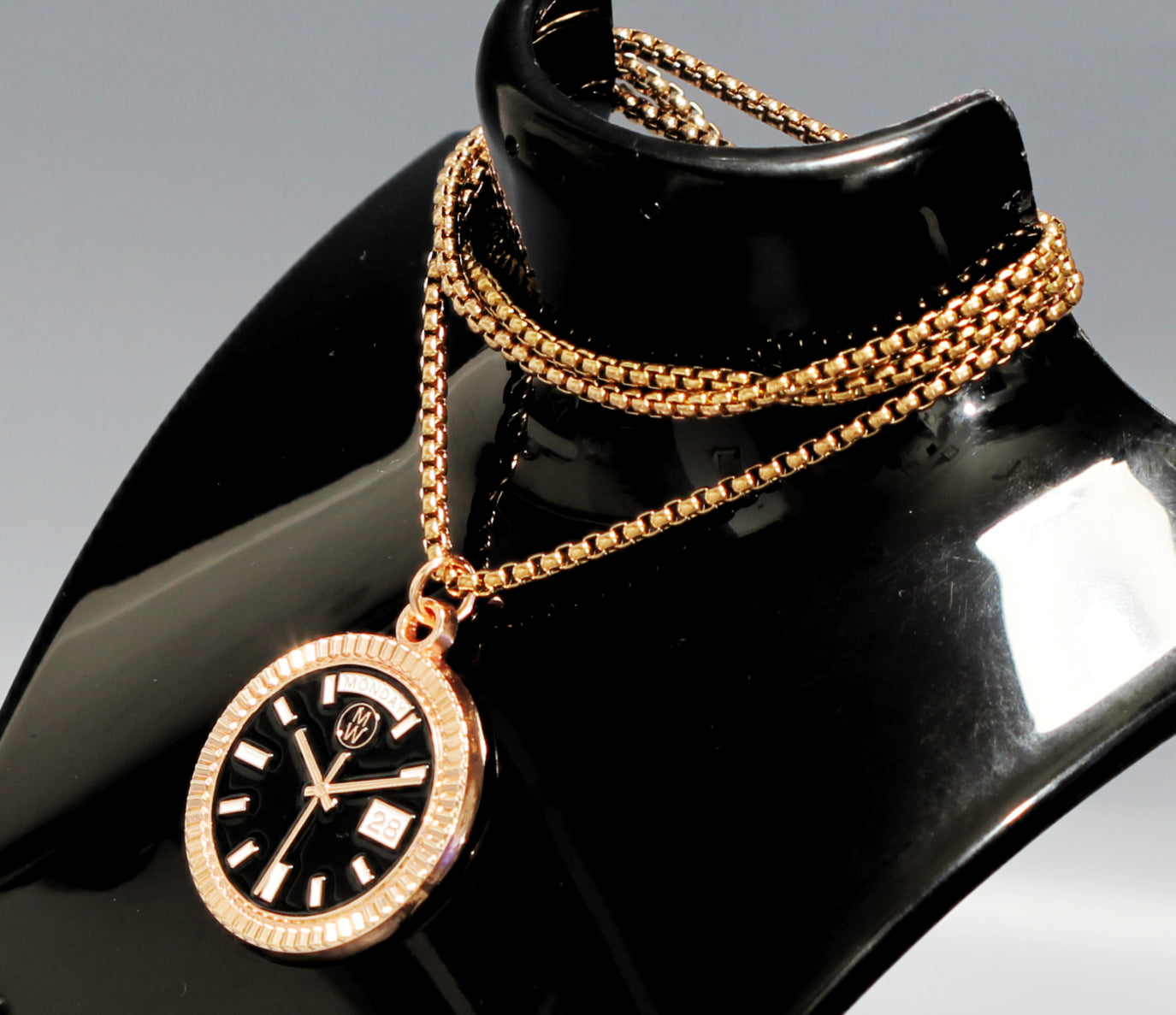 New Collection! Watchmedals PRESIDENTIAL Series Medal Necklace - Rose Gold & Black